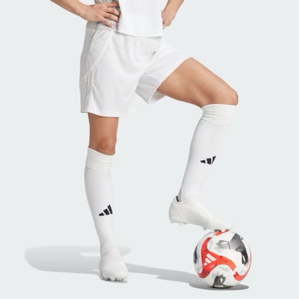 Adidas TIRO team Soccer short size small ￼